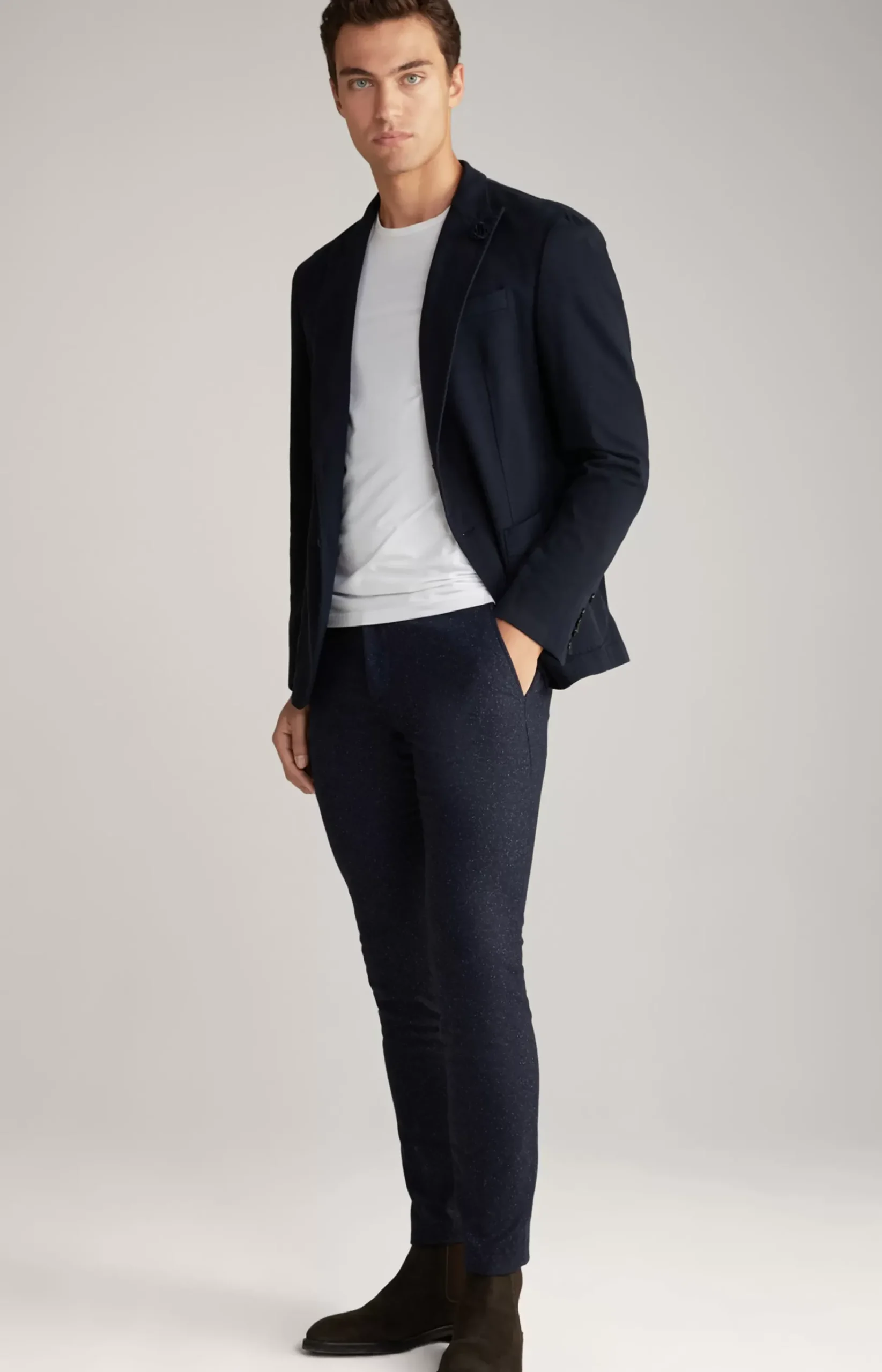 Hedvin Jacket in Navy