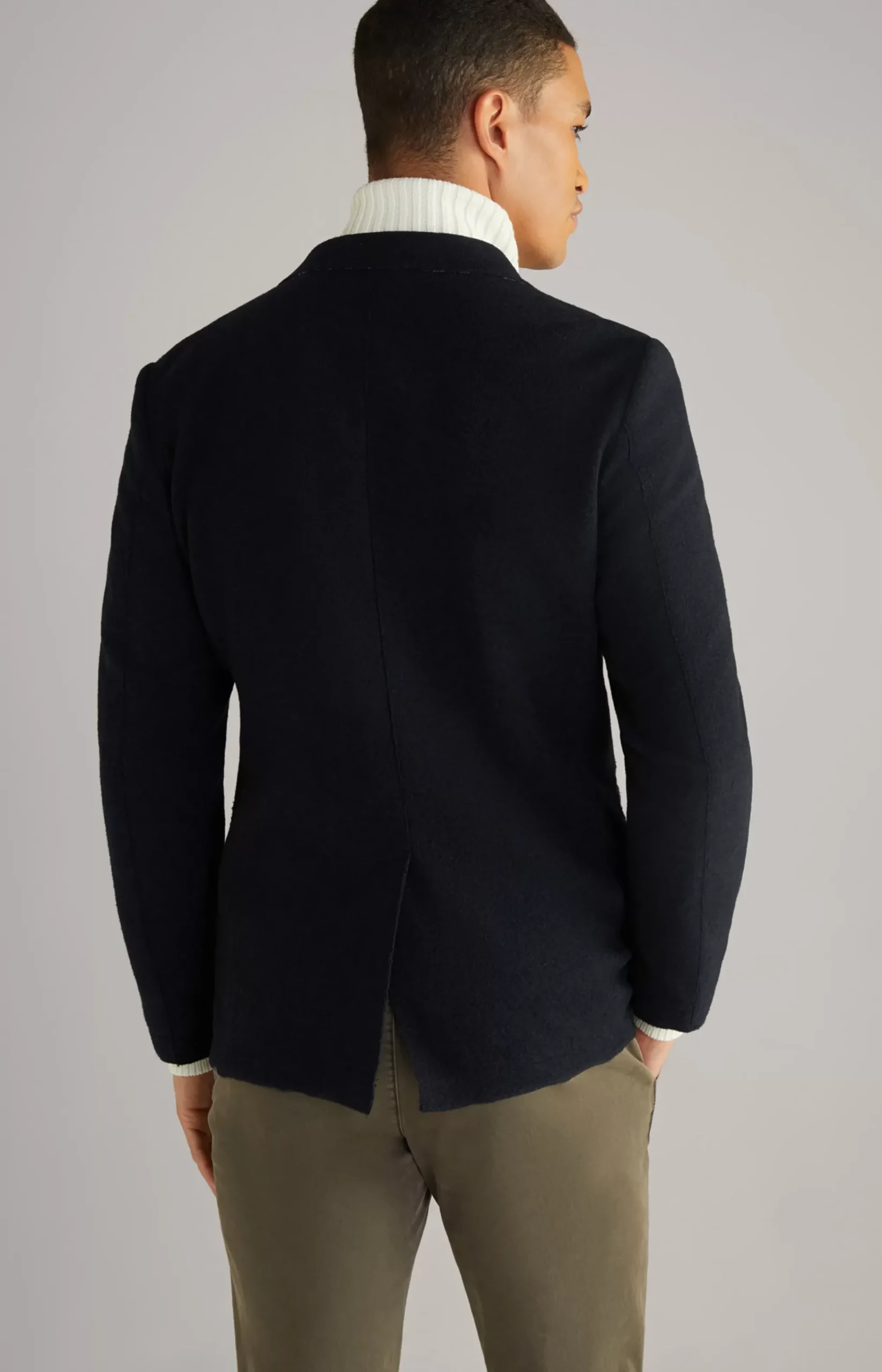 Helican Jacket in Navy