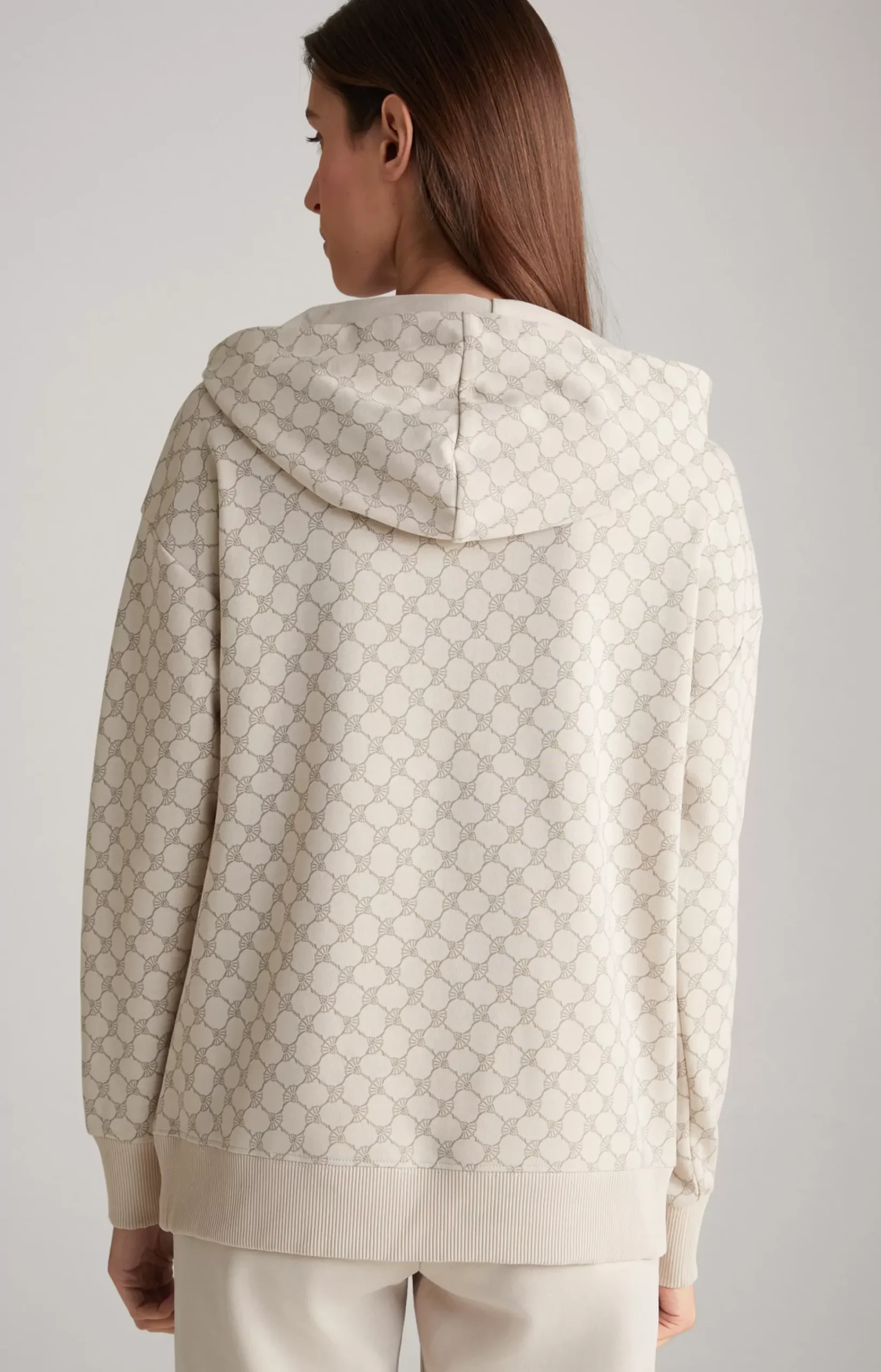 Hoodie in a Light Brown Pattern
