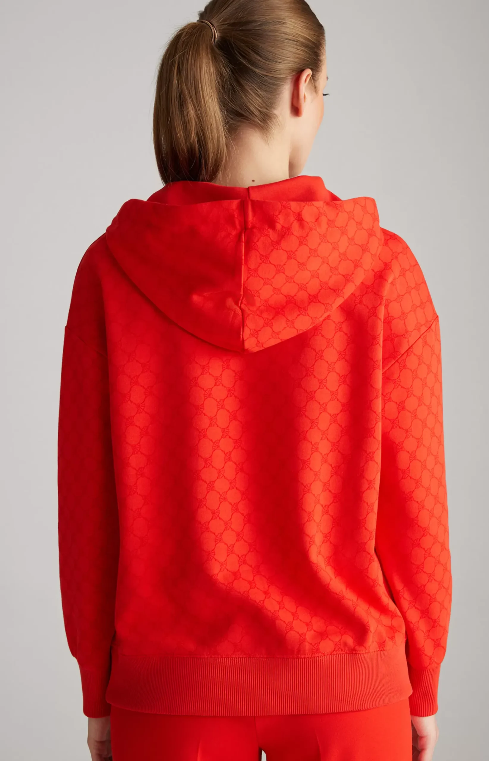 Hoodie in a Red Pattern