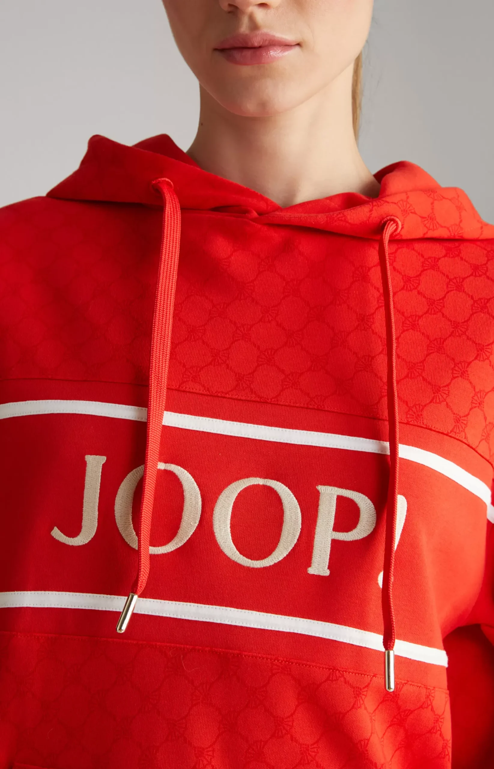 Hoodie in a Red Pattern
