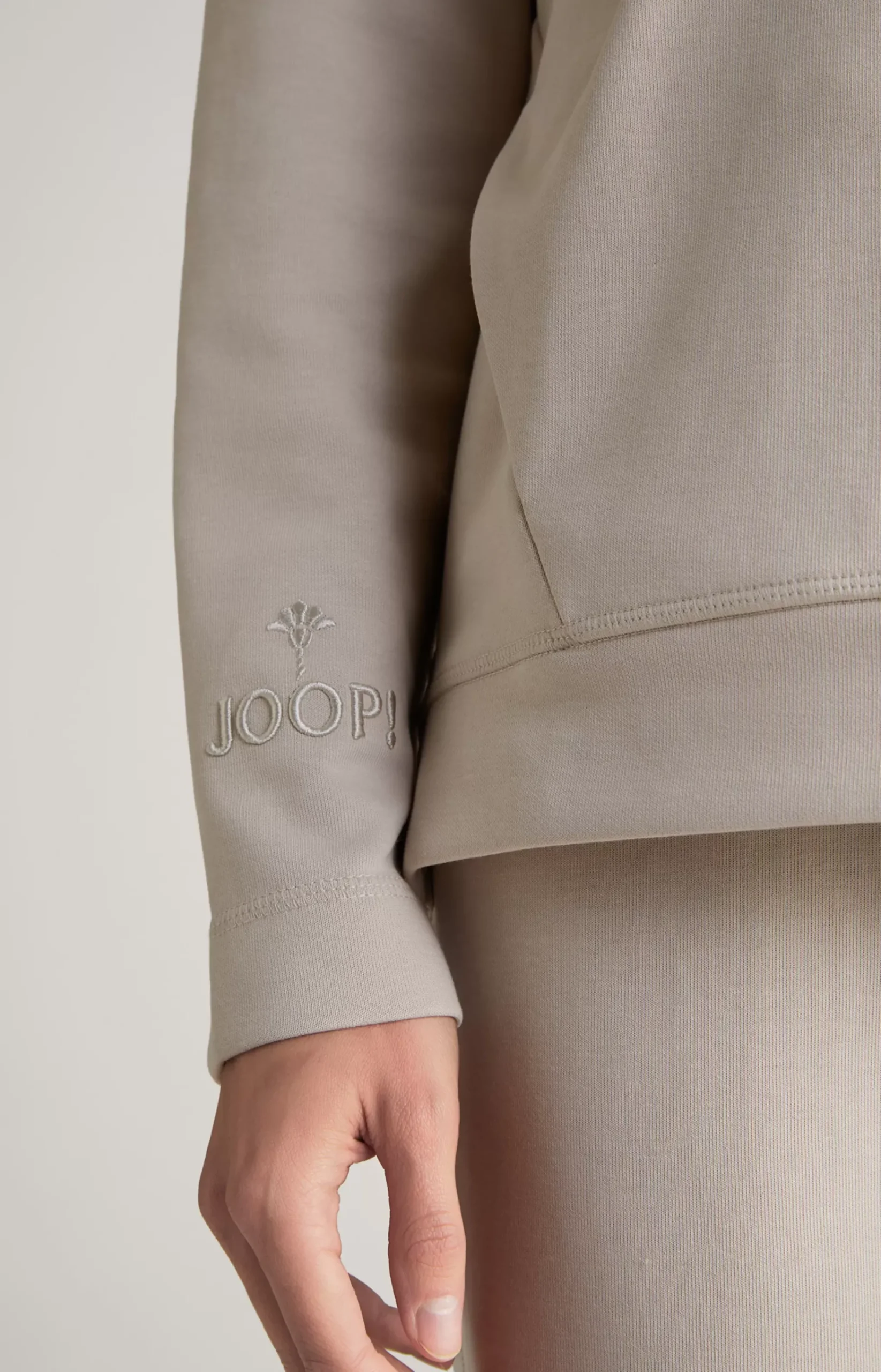 Hoodie in Beige