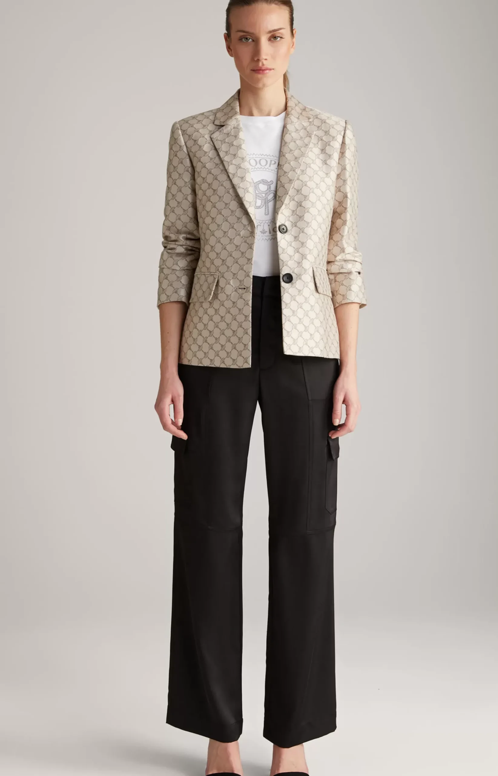 Jacquard Blazer in Beige Pattern