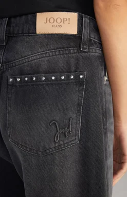 Jeans in a Dark Grey Washed Look