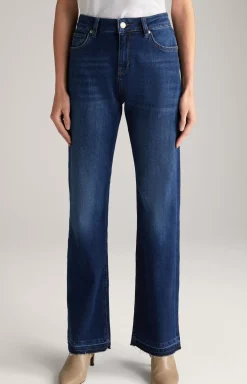 Jeans in a Denim Blue Washed Look
