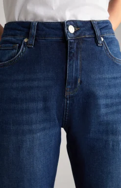 Jeans in a Denim Blue Washed Look