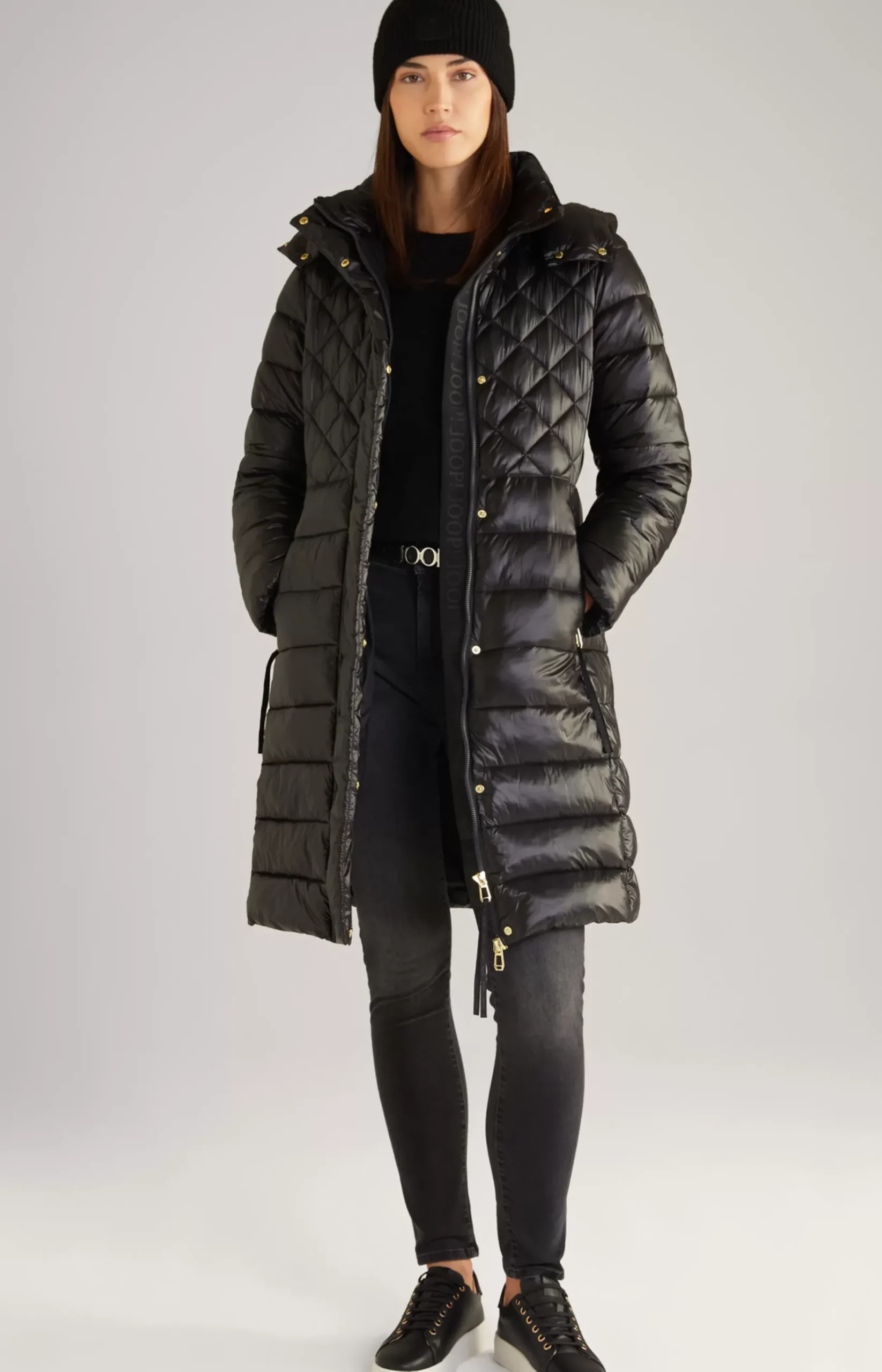 Jeans in an Anthracite Washed Look