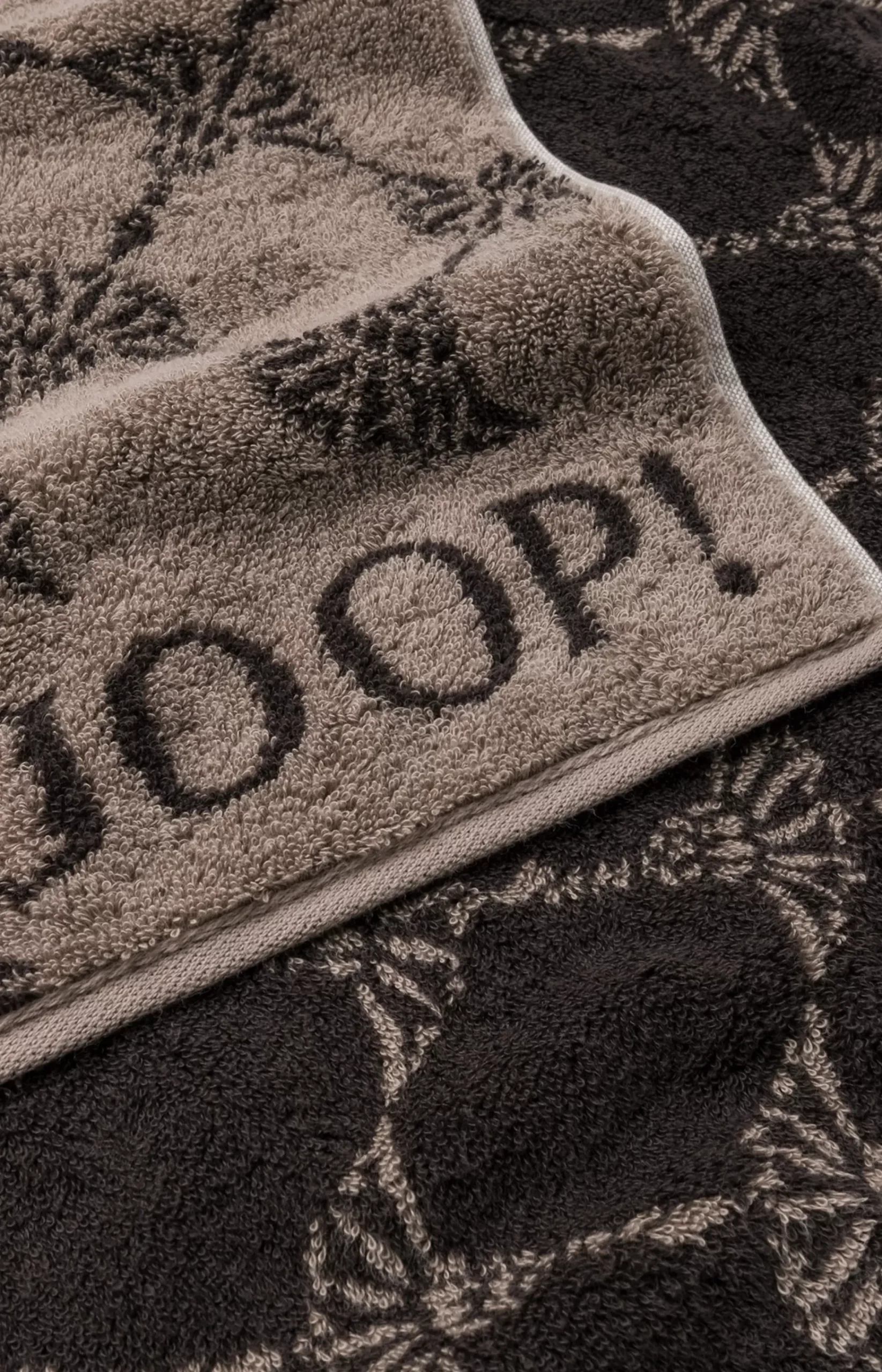 JOOP! CLASSIC CORNFLOWER Terrycloth Range in Mocha