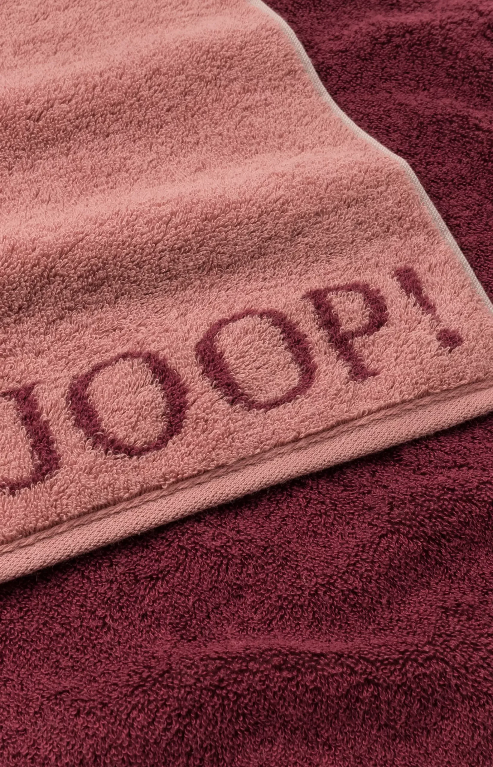 JOOP! CLASSIC DOUBLEFACE Terrycloth Range in Rouge