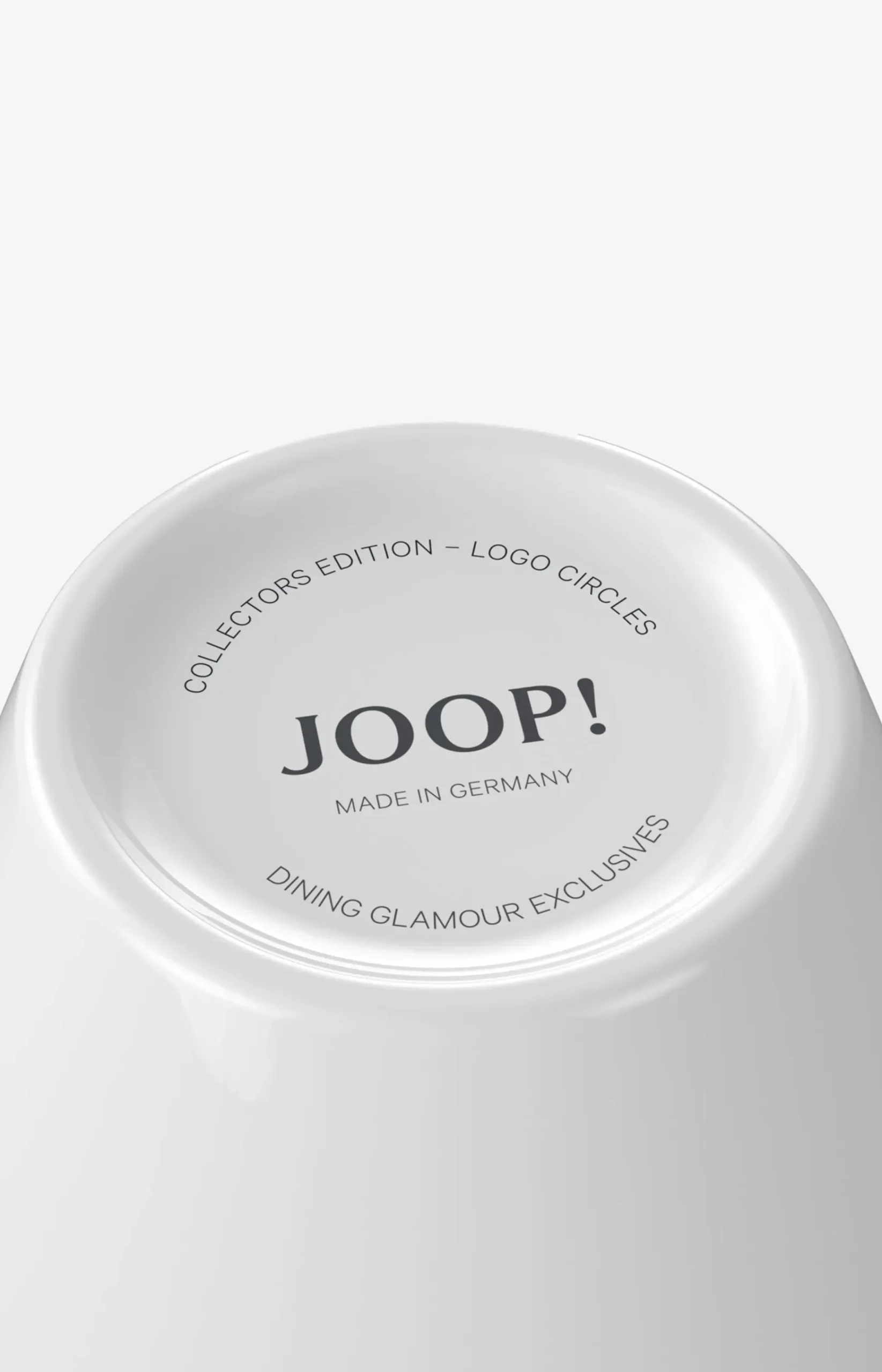 JOOP! COLLECTOR'S MUG FASHION EDITION AUTUMN/WINTER 2021/22 in White/Blue/Grey