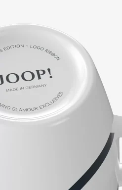 JOOP! COLLECTOR'S MUG FASHION EDITION AUTUMN/WINTER 2021/22 in White/Dark Blue