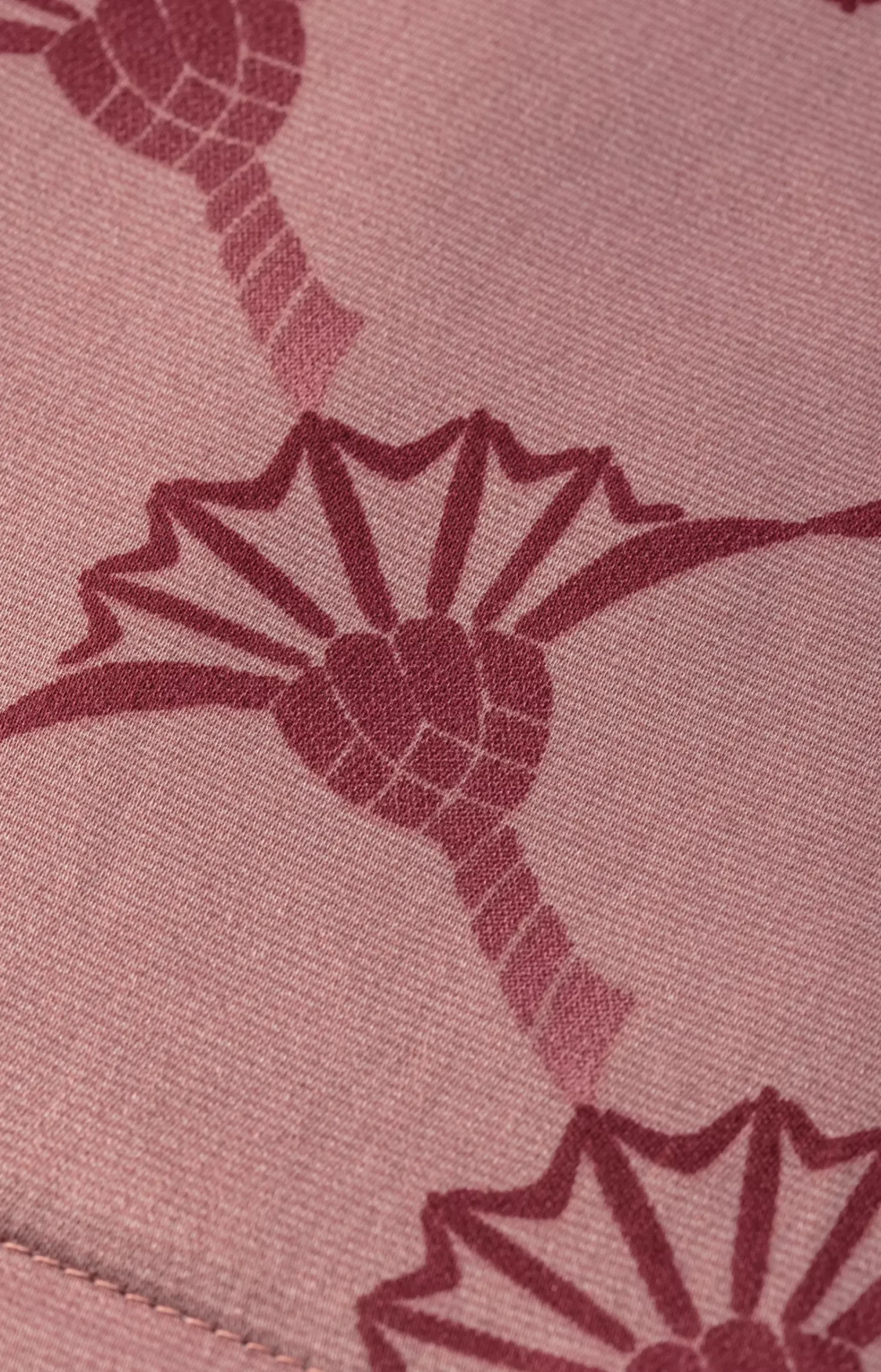 JOOP! CORNFLOWER DOUBLE Bed Linen in Fine Rouge