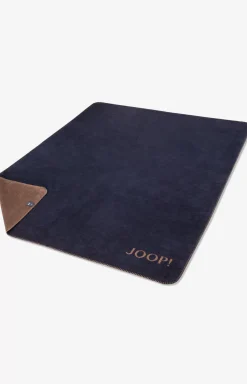 JOOP! UNI-DOUBLEFACE throw in marine/caramel