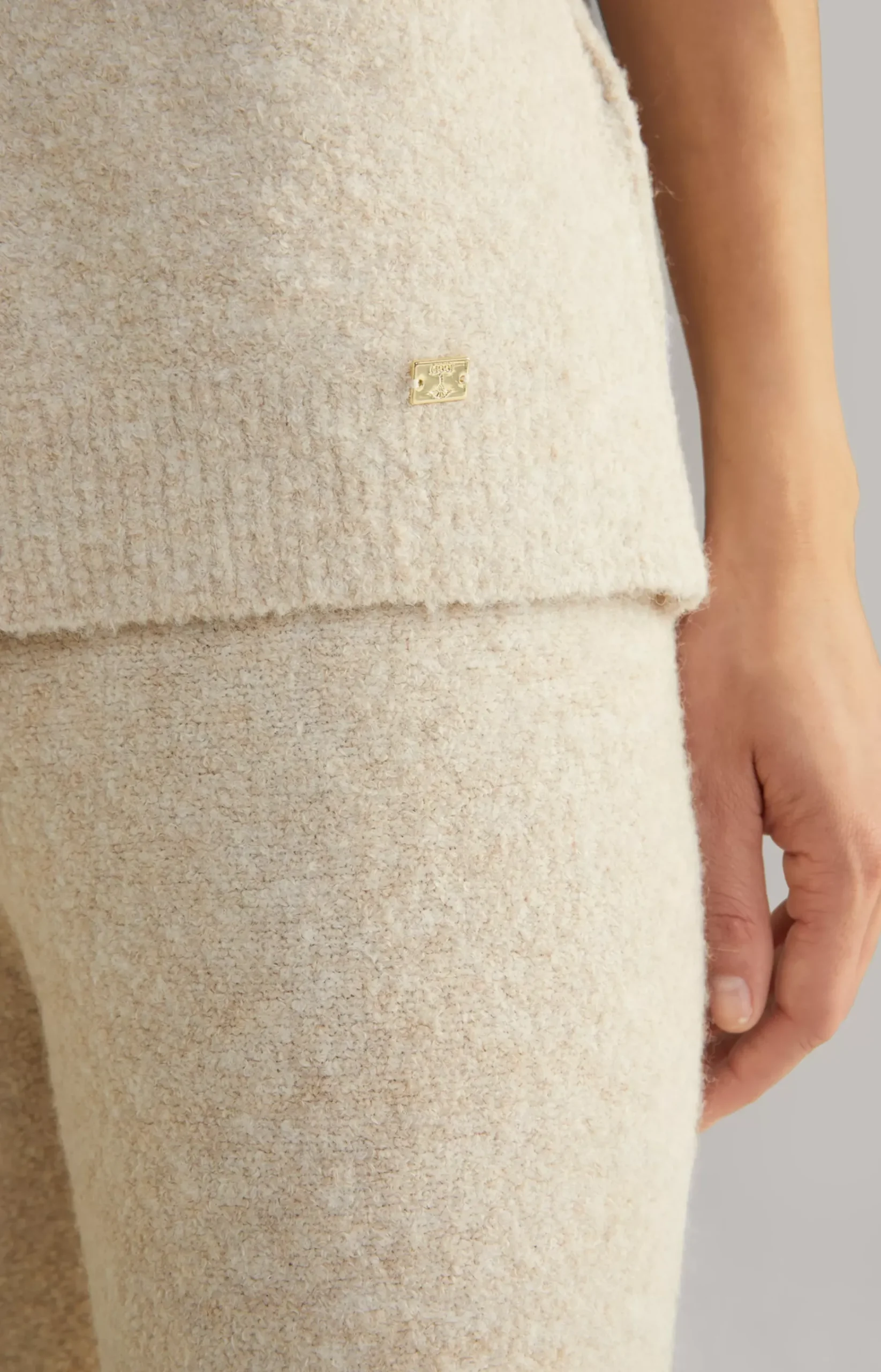Jumper in Beige