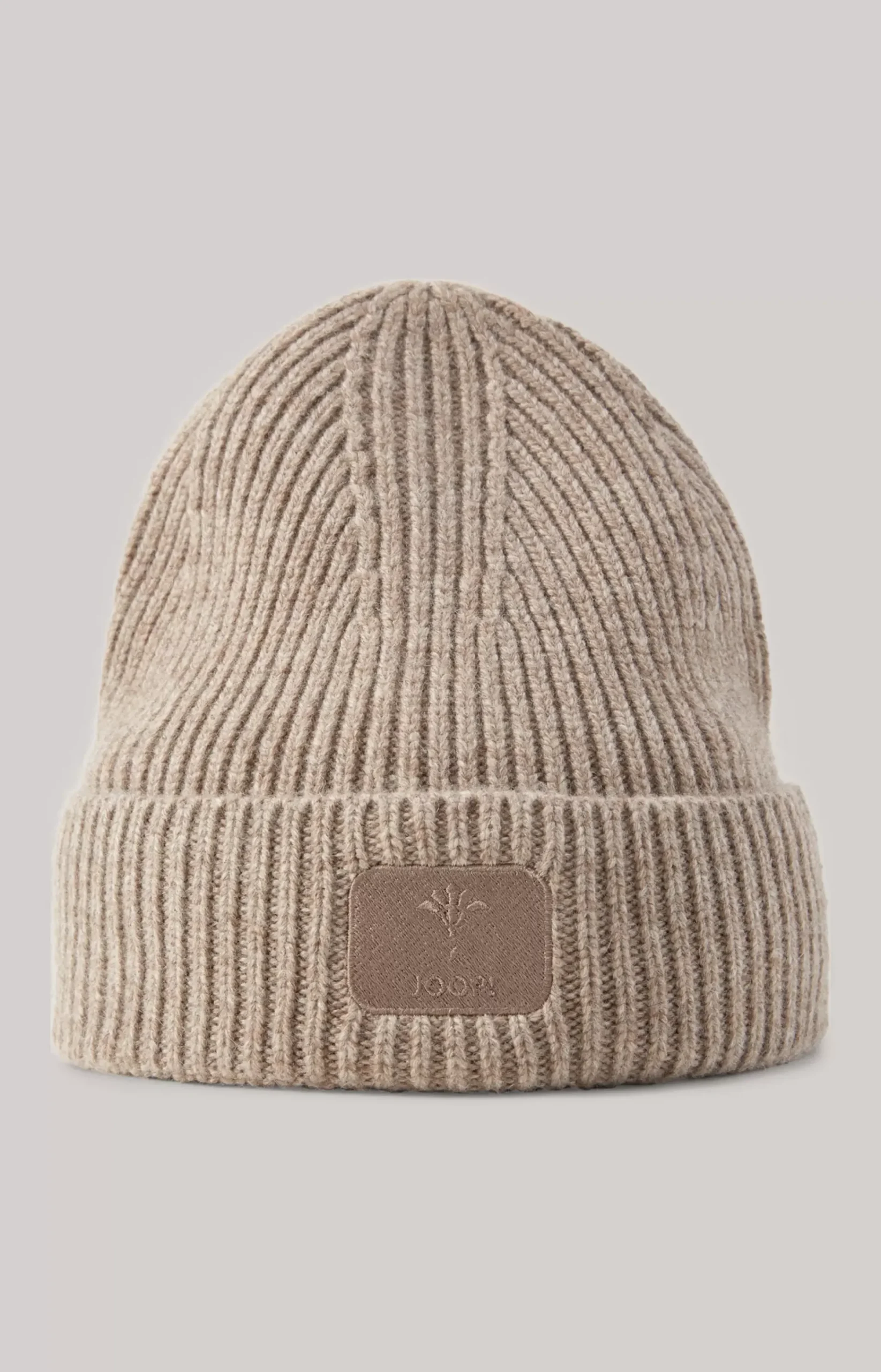 Knitted Beanie in Brown
