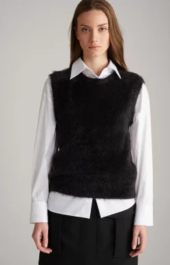 Knitted Sleeveless Top in Black