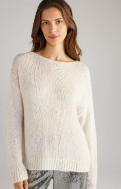 Knitted Sweater in Off-white