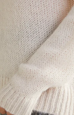 Knitted Sweater in Off-white