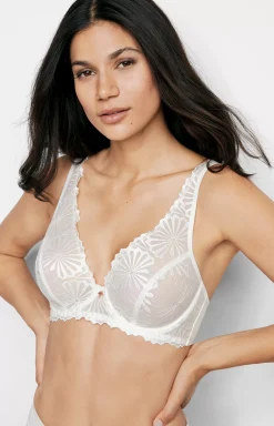 Lace bra in White