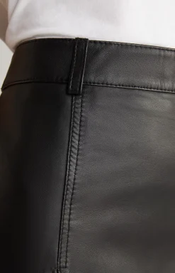 Leather Skirt in Black