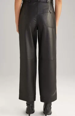 Leather Trousers in Black