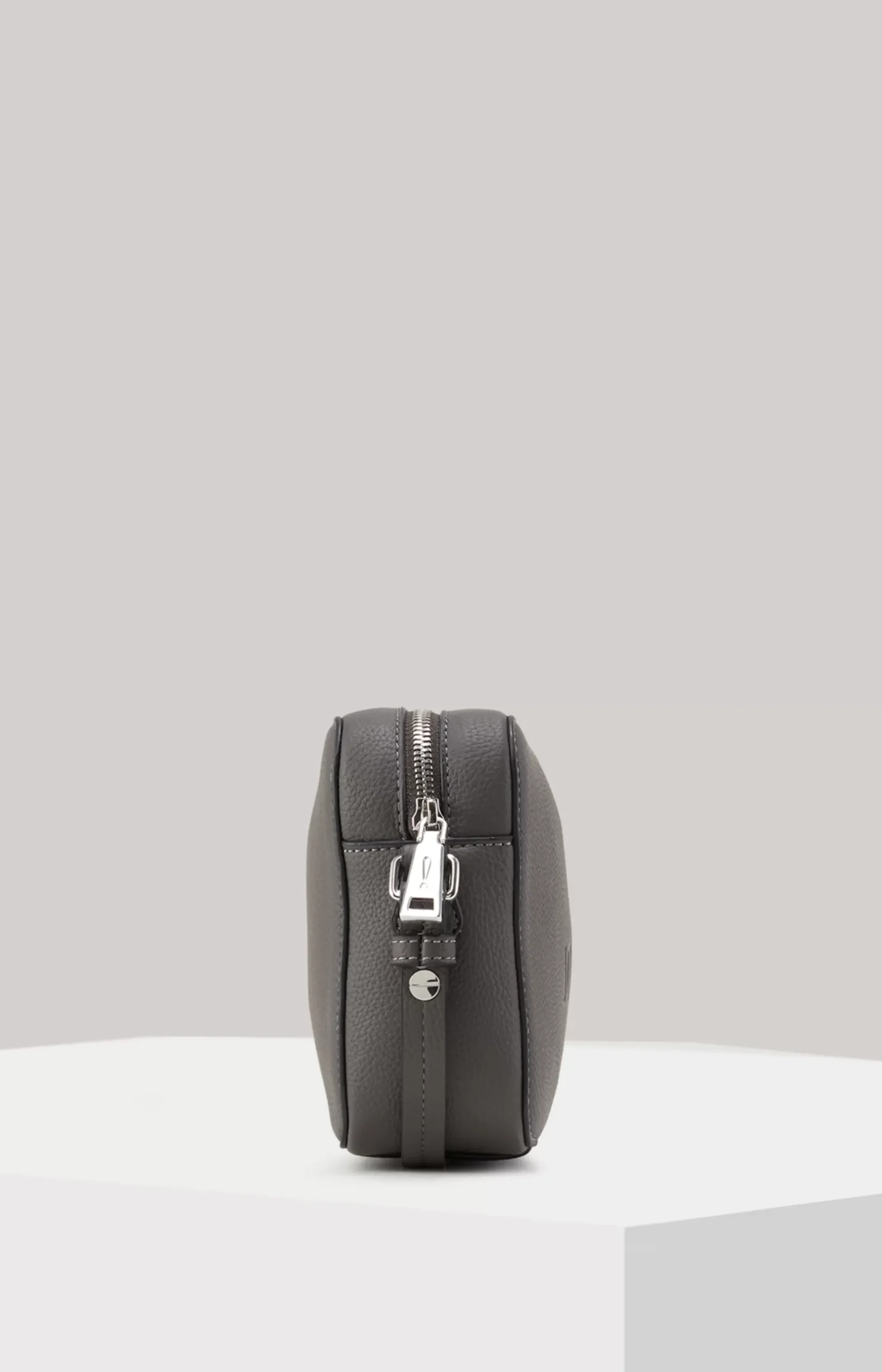 Lettera Cloe Shoulder Bag in Dark Grey