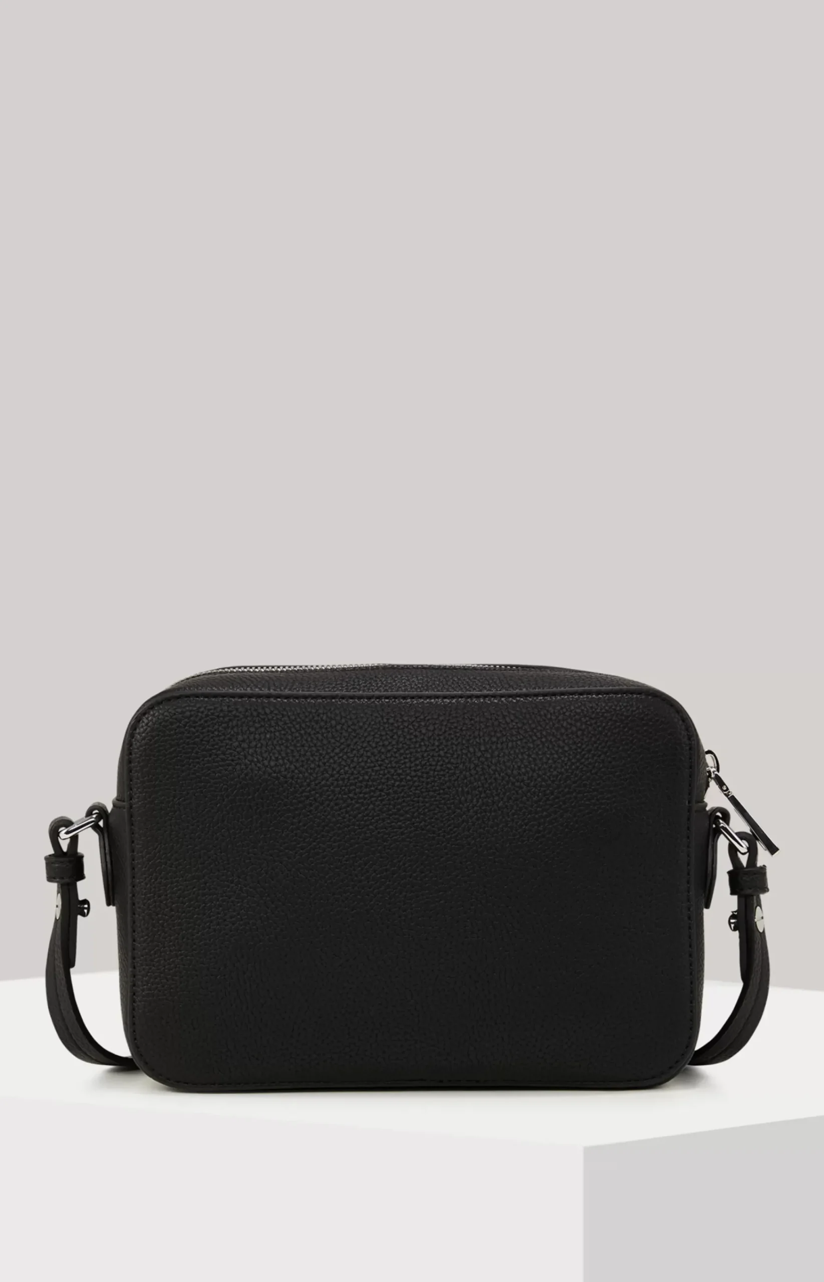 Lettera Cloe Shoulder Bag in Black