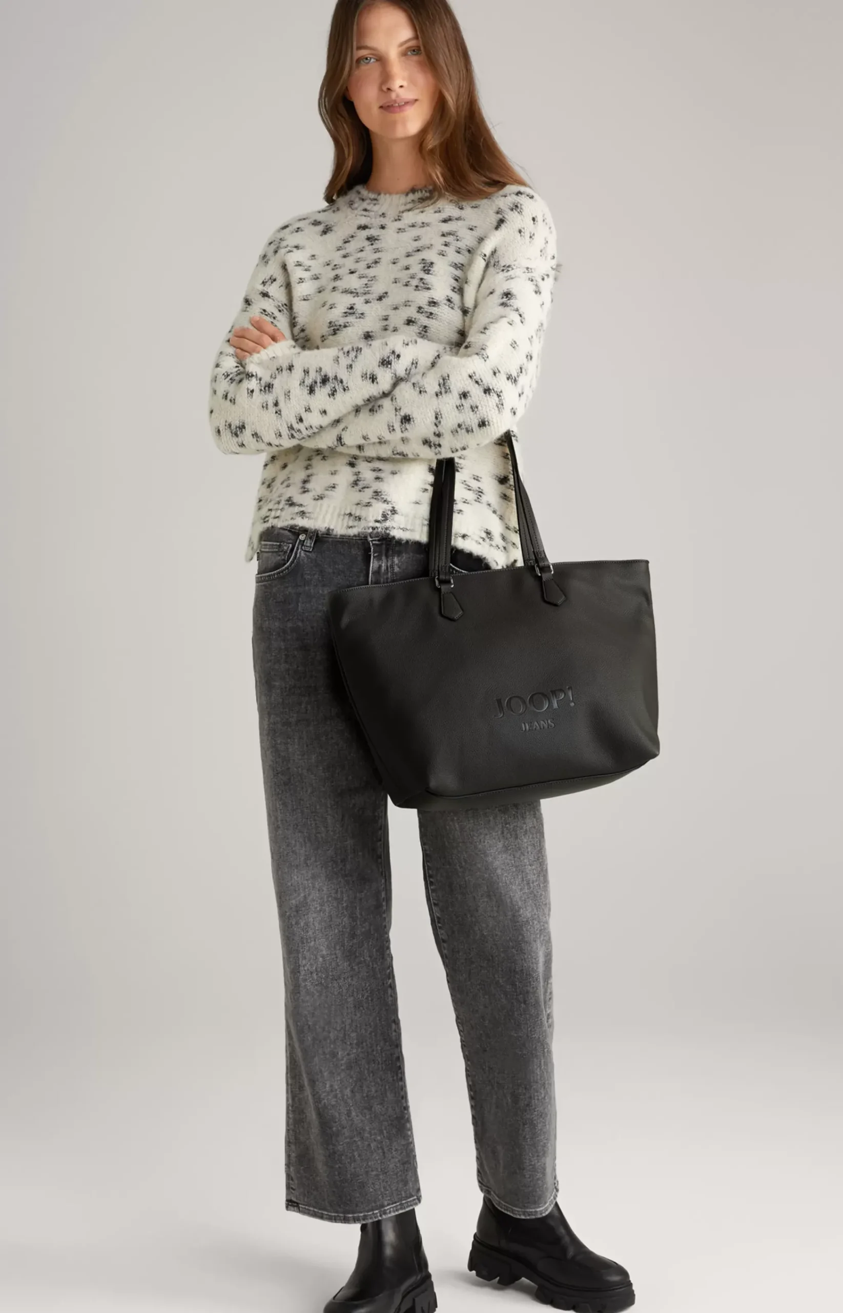 Lettera Lara Shopper in Dark Grey