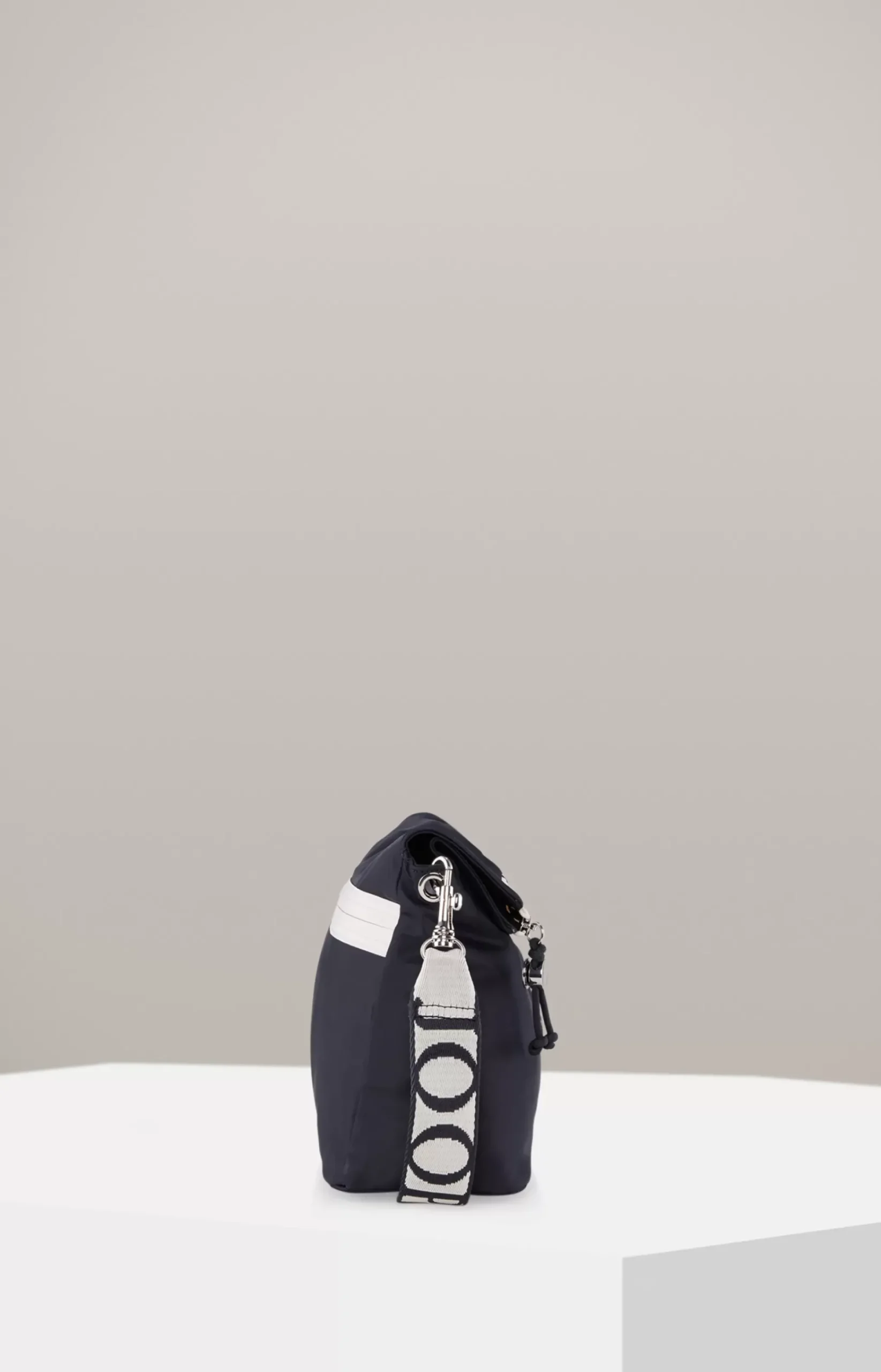 Lietissimo Lani Shoulder Bag in Midnight Blue