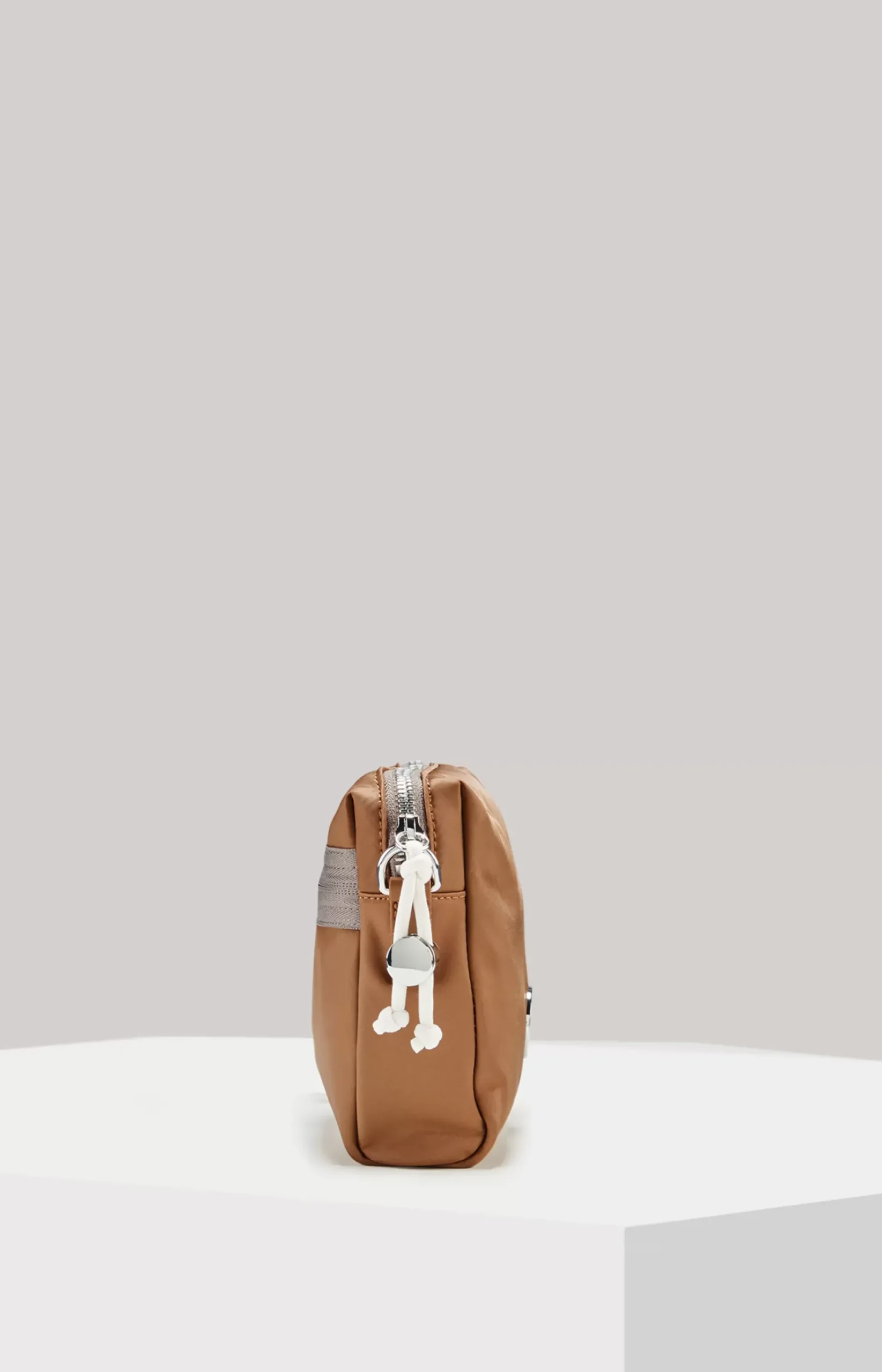 Lietissimo Loretta Shoulder Bag in Brown