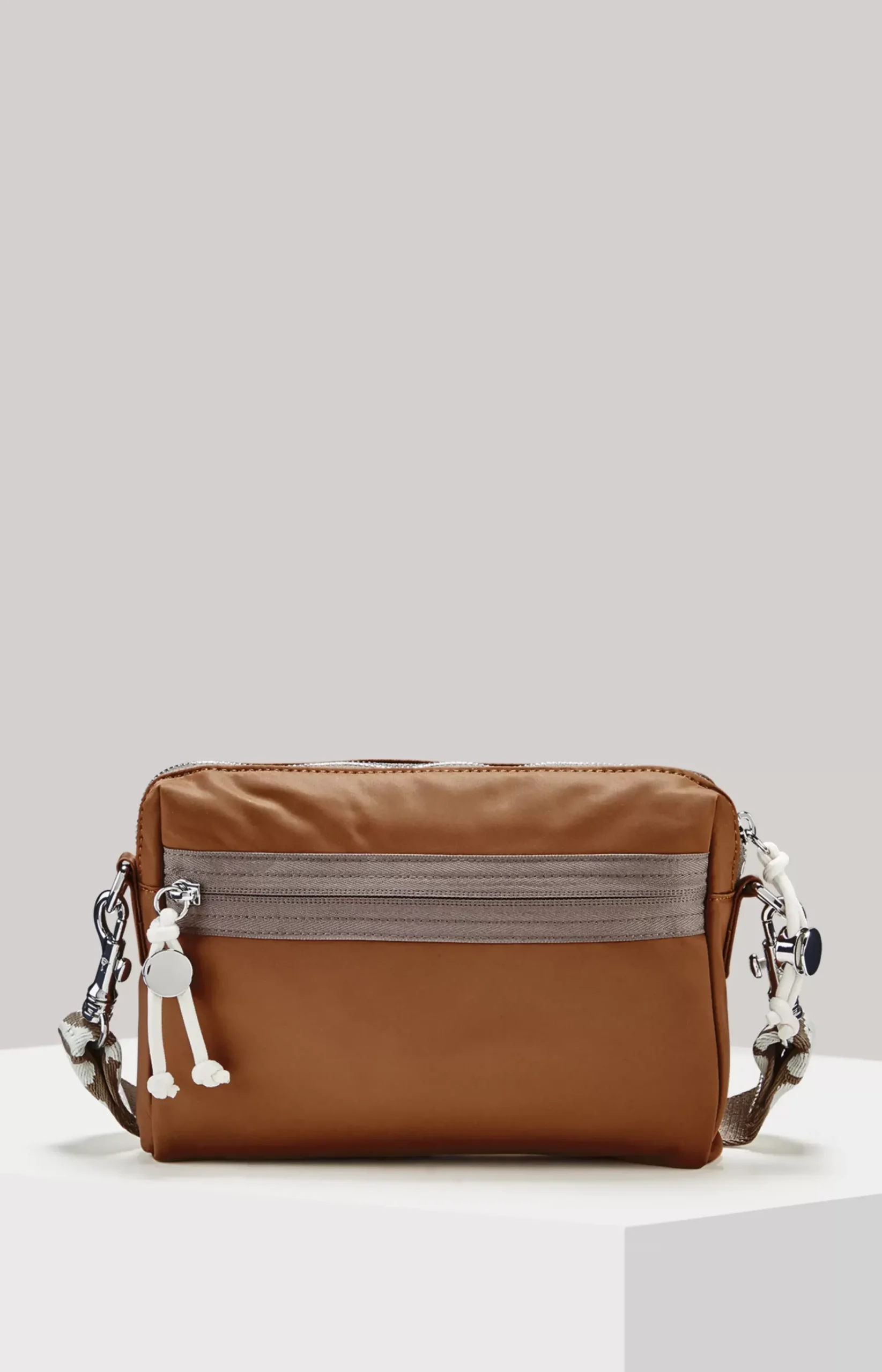 Lietissimo Loretta Shoulder Bag in Brown