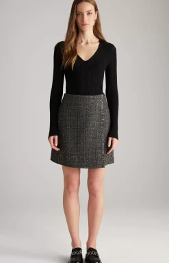 Long-sleeved Top in Black
