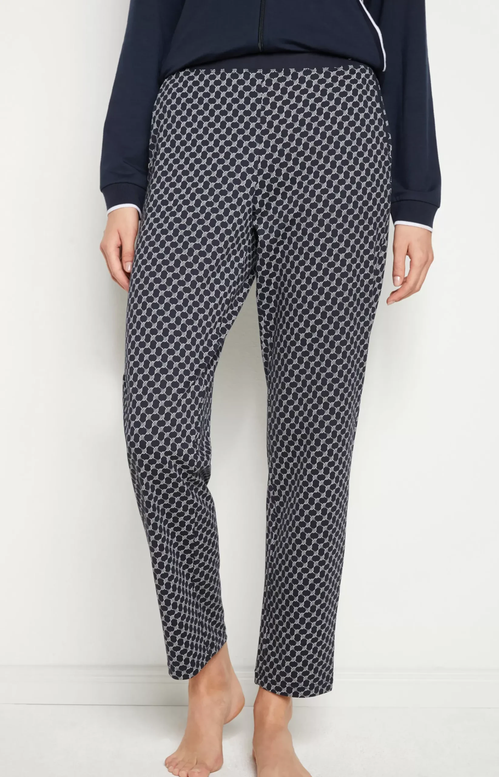 Loungewear trousers in patterned midnight blue