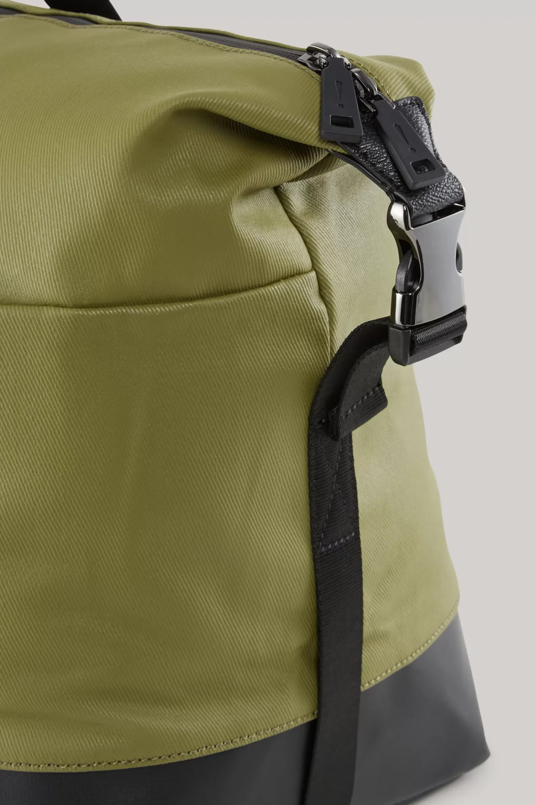 Marcena Maik weekender in Forest Night