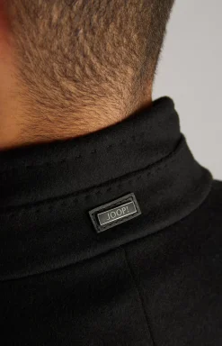 Maron Coat in Black