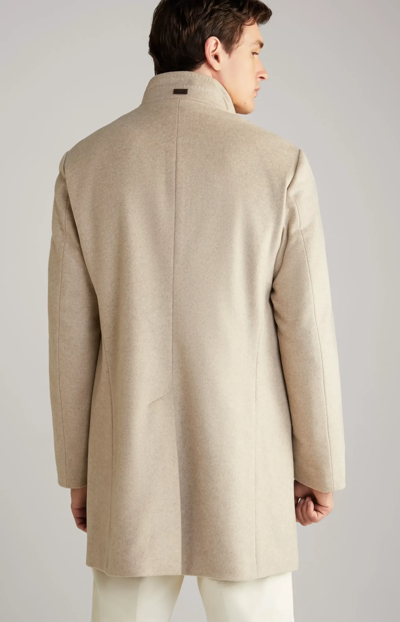 Maron Coat in Mottled Light Beige