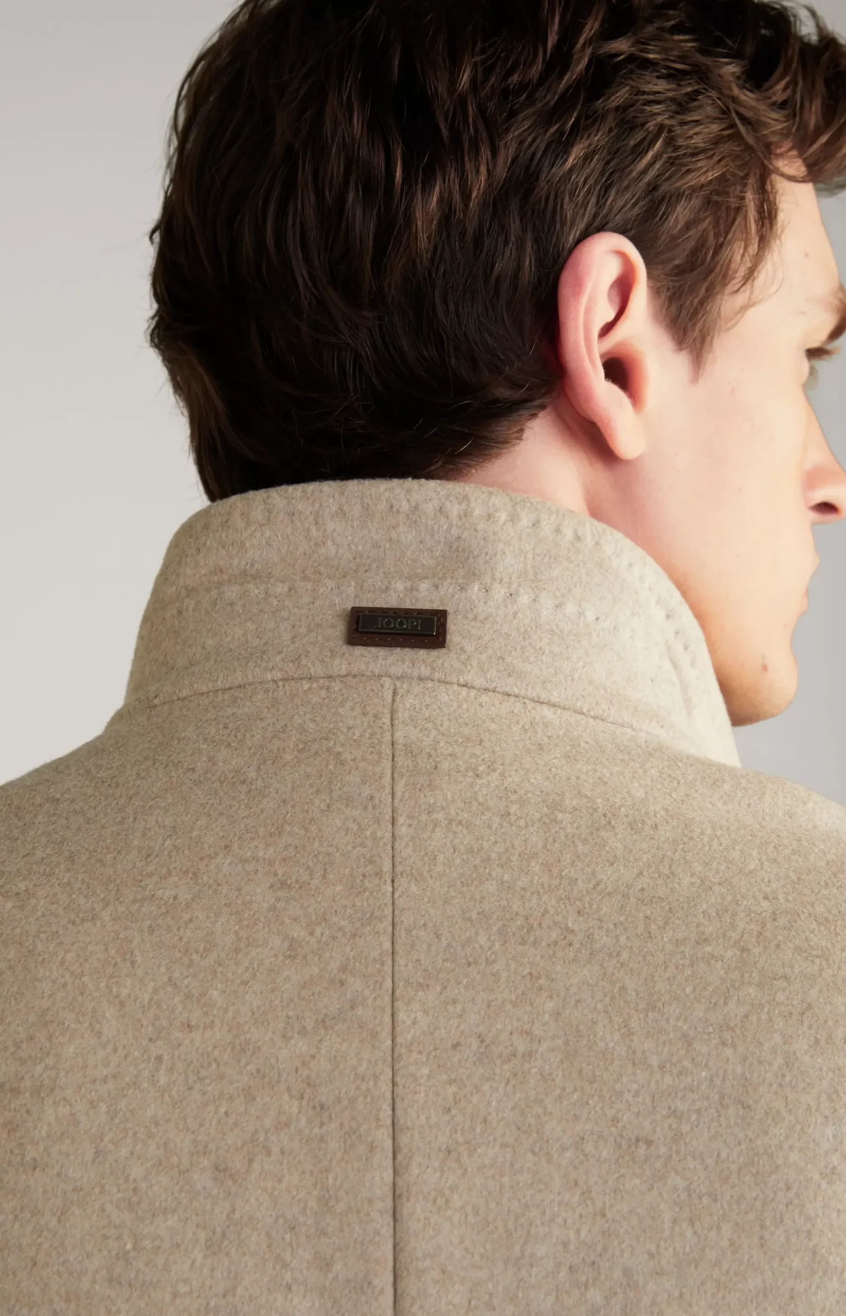 Maron Coat in Mottled Light Beige