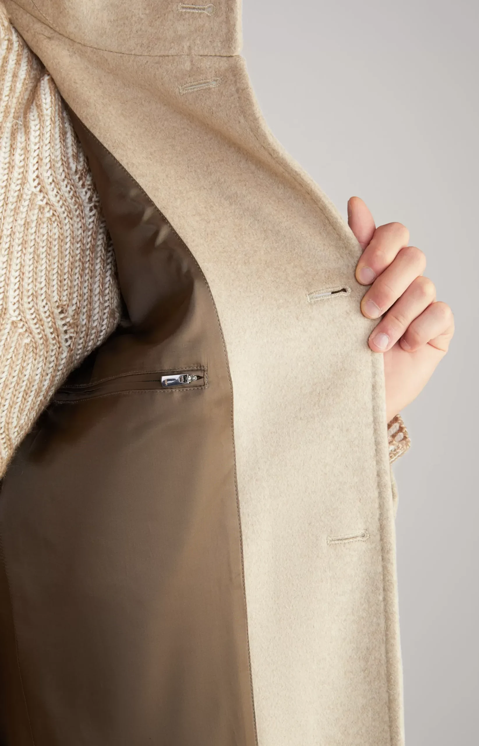 Maron Coat in Mottled Light Beige