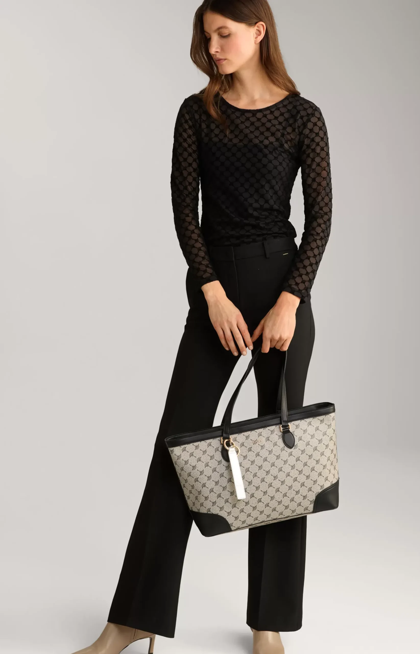 Mazzolino Mariella Shopper in Black/Off-white