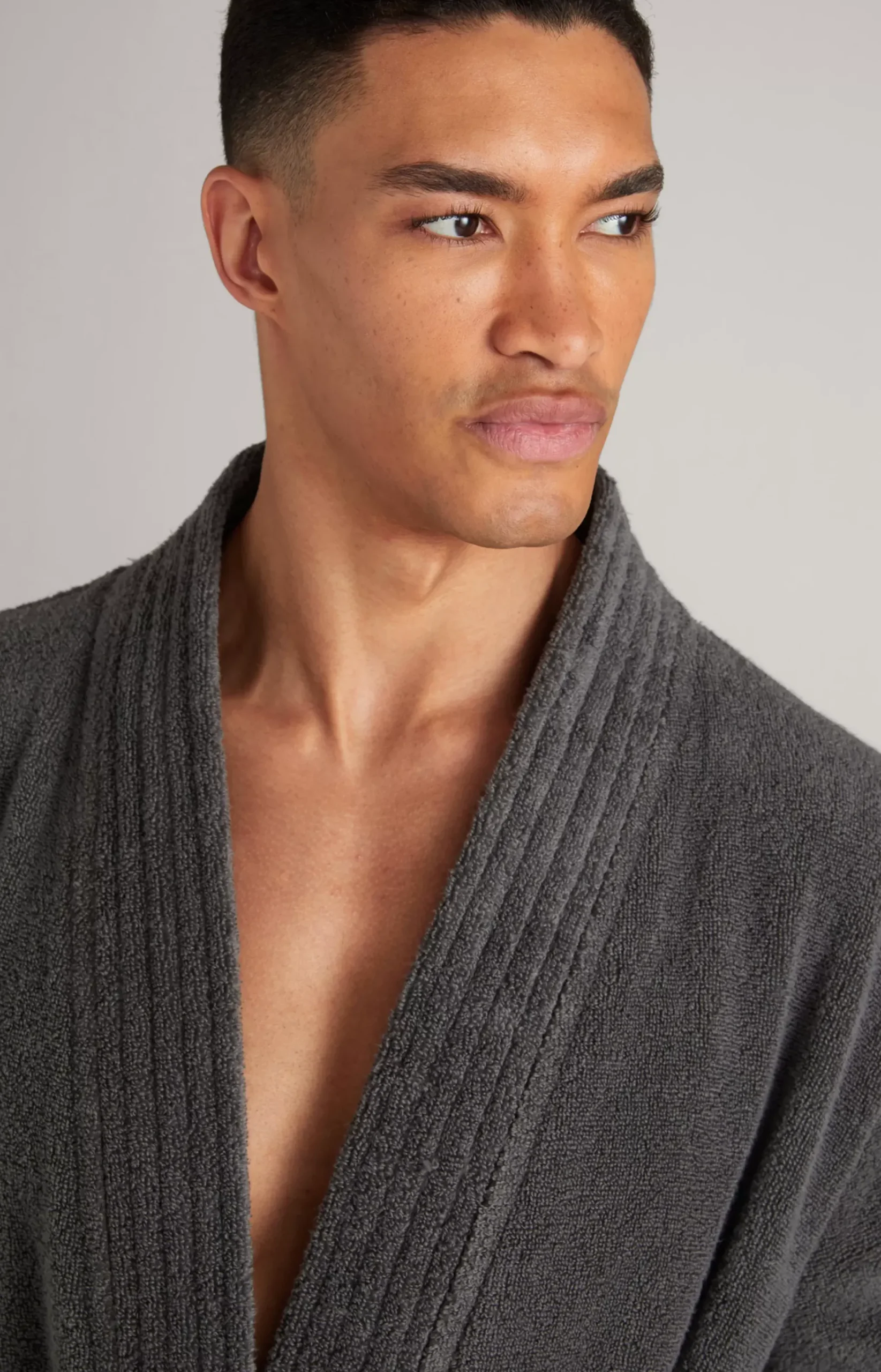Men’s bathrobe in anthracite