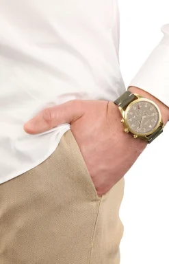 Men’s Watch in Gold