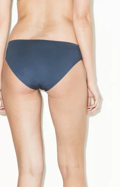Mere Comfort seamless briefs in Navy