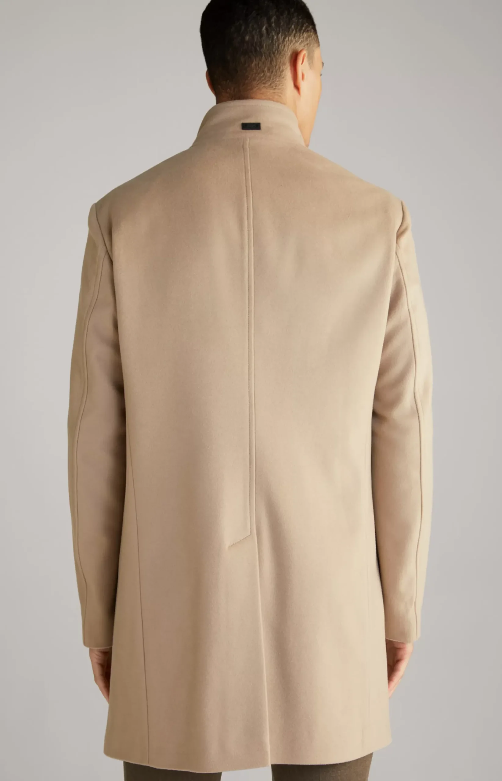 Meros Coat in Beige