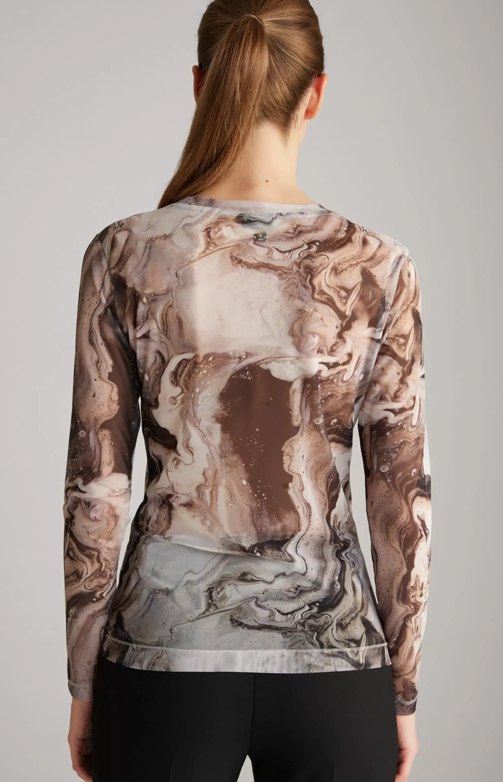 Mesh Long-sleeved Shirt in Off-white/Black