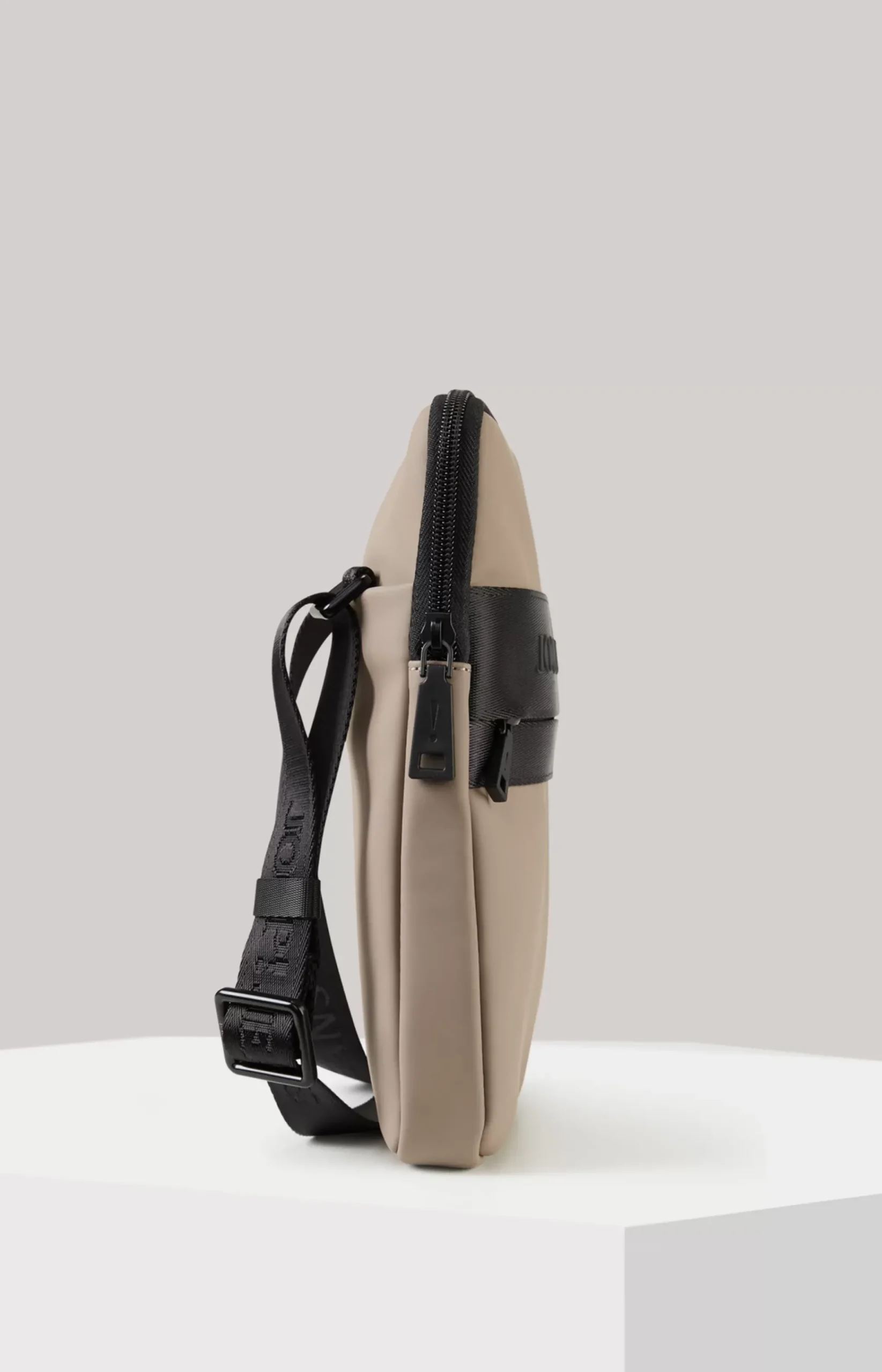 Modica Nuvola Liam Shoulder Bag in Beige