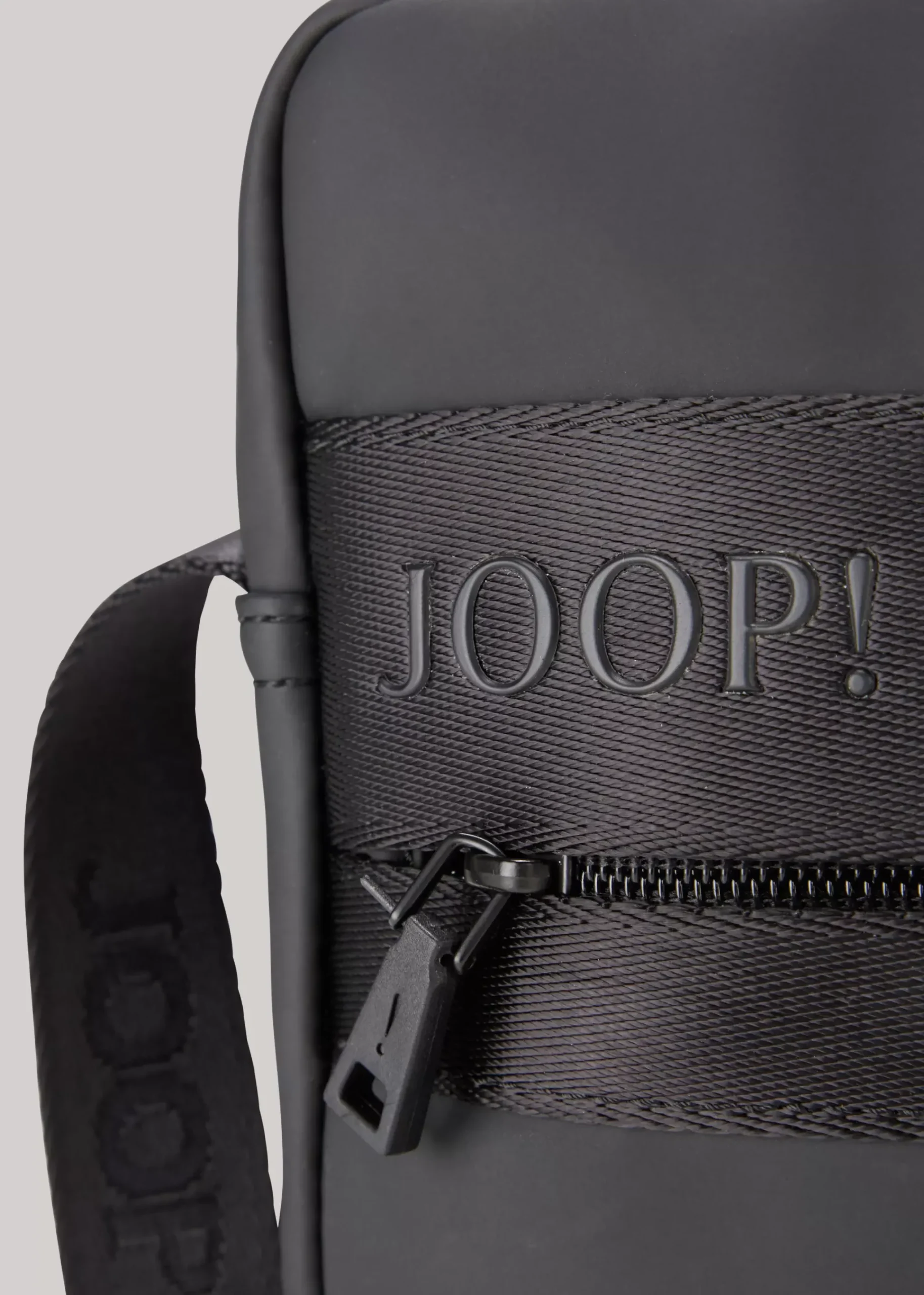 Modica Nuvola Rafael Shoulder Bag in Black