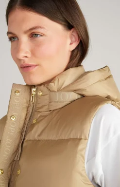 Nylon Quilted Waistcoat in Beige