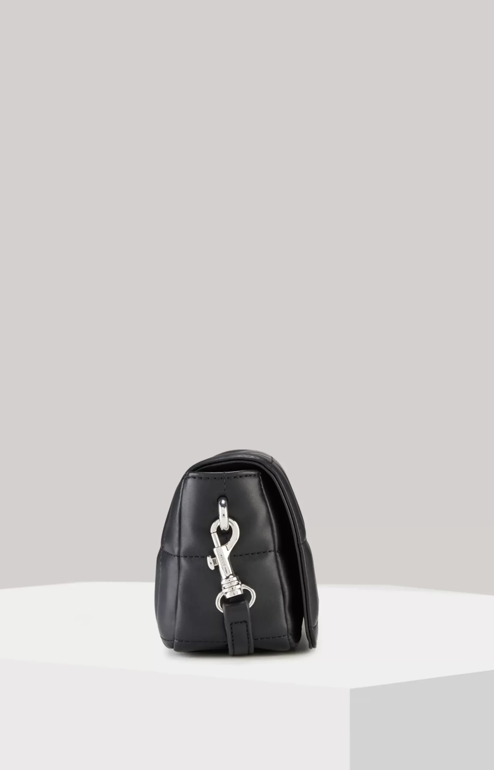 Ordine Luzi Shoulder Bag in Black