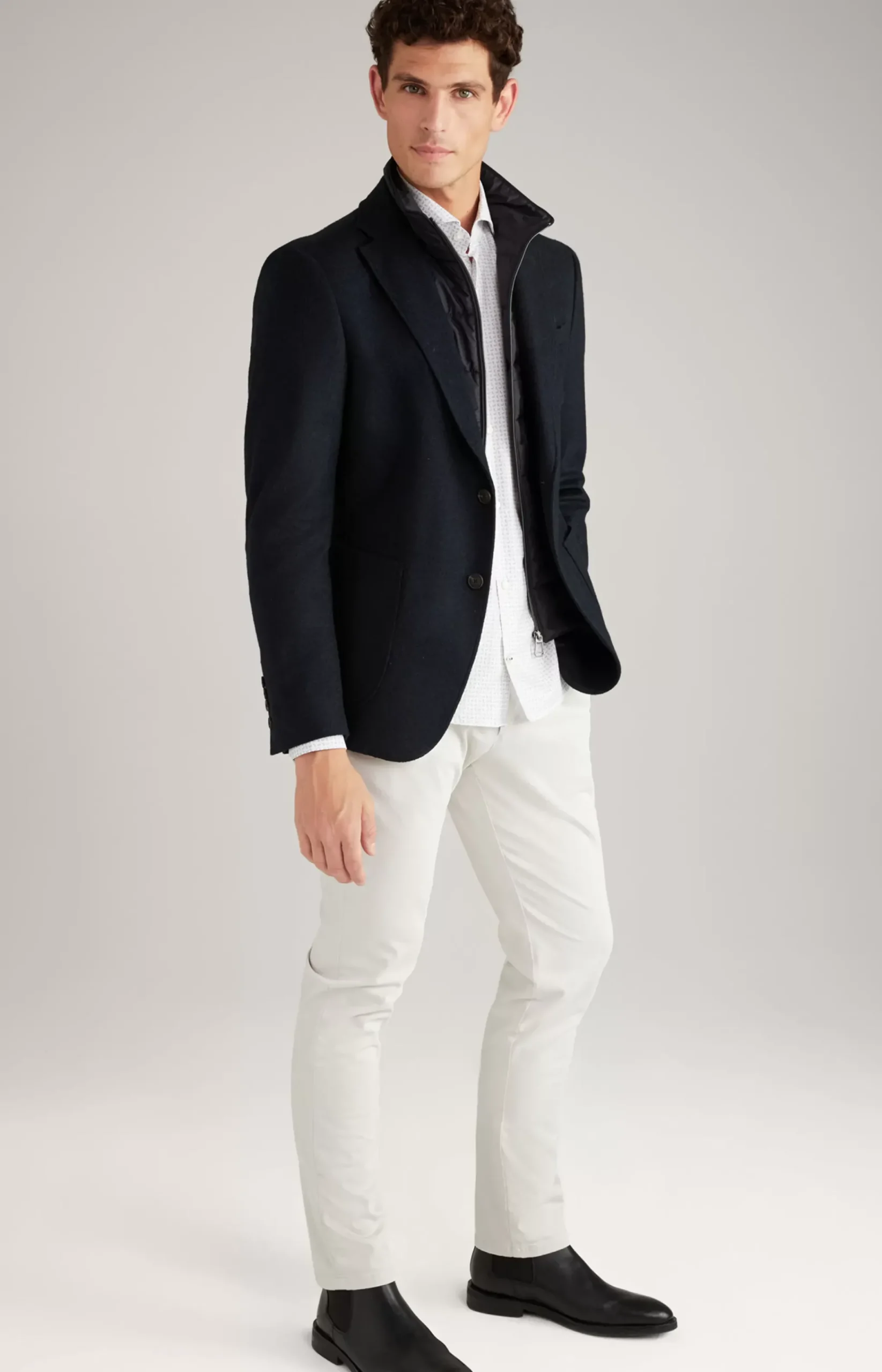 Pai Shirt in a White/Light Blue Pattern
