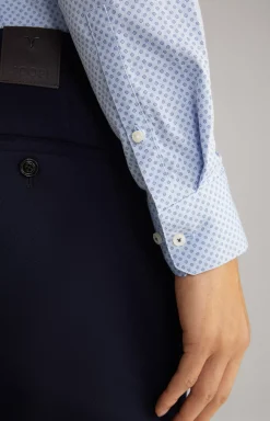 Paiton Cotton Shirt in a Blue Pattern